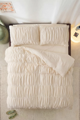 Cloud White Ruffled Double Cotton Duvet Cover Set