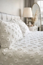Double Bedspread Set 250x260 cm – Premium Quilt Comforter Set with 2 Pillow Shams Photograph-1