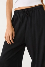 Women's Black Linen Blend Wide Leg Trousers Photograph-3